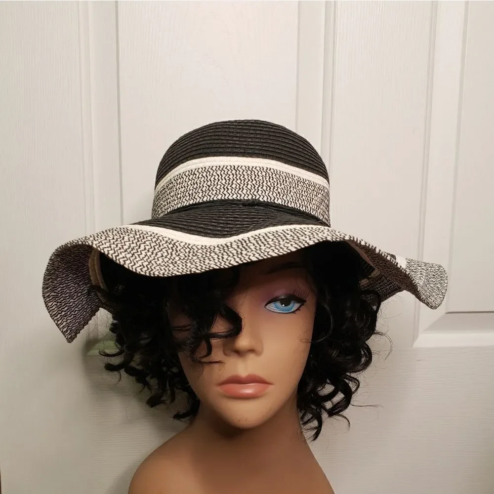 Floppy Paper Sun Hat